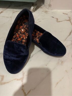 Birdies Velvet Slip-On Loafers in Navy Blue